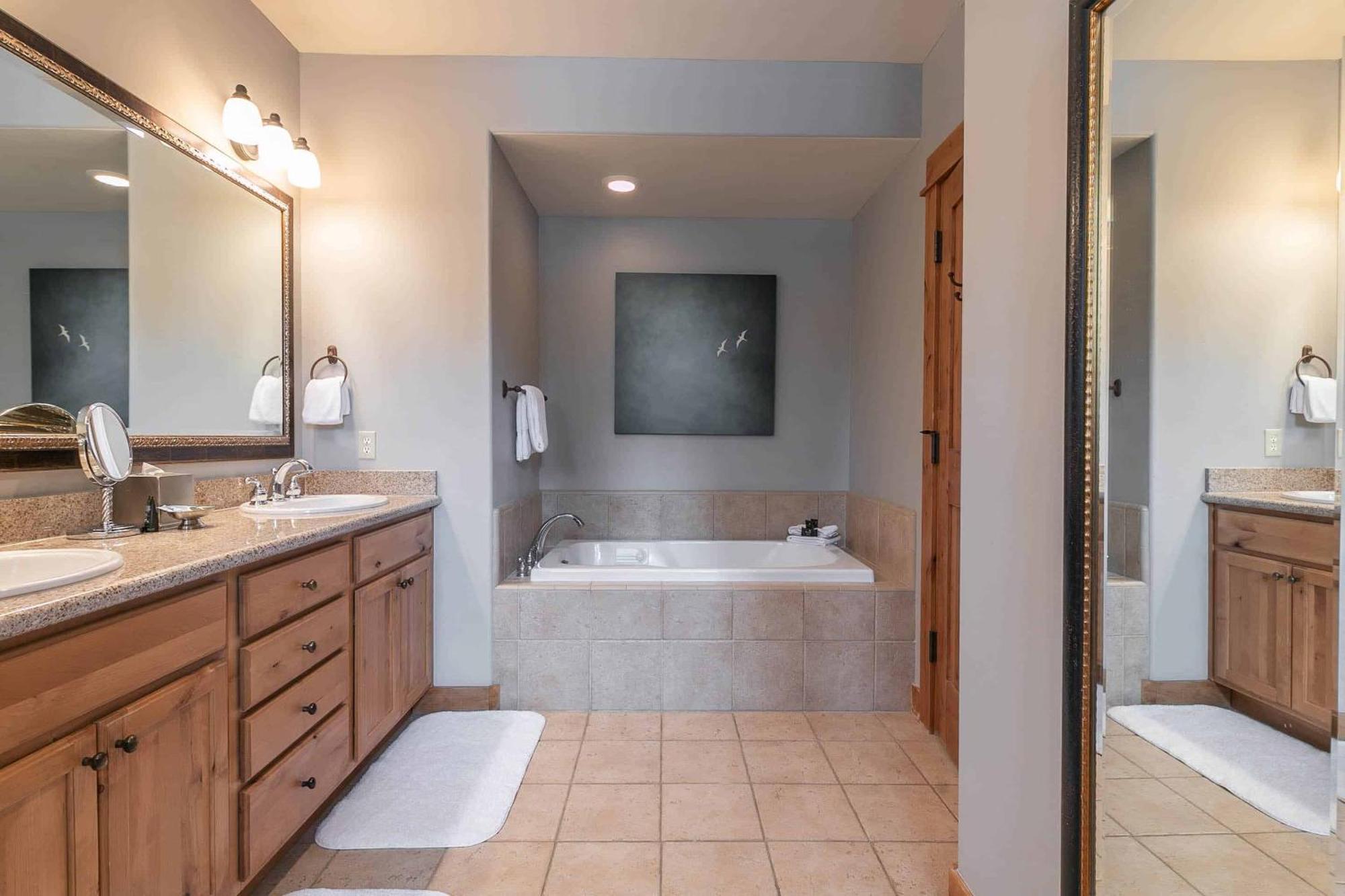 The Cottages - Golf, Pool, Play - 2-Bedroom トラッキー エクステリア 写真