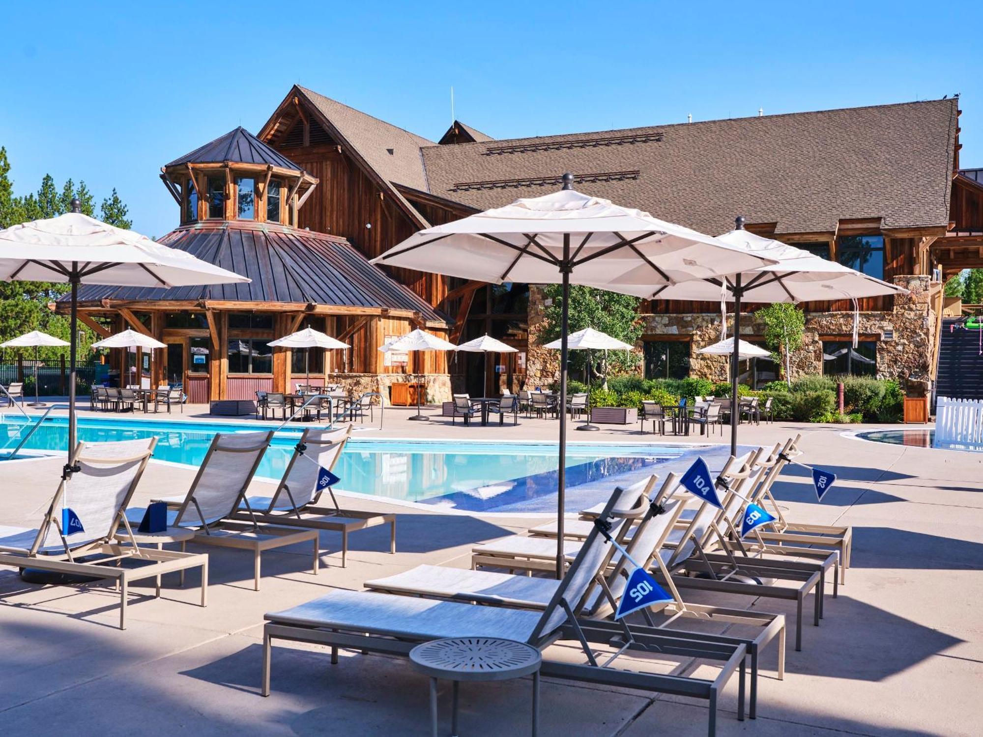The Cottages - Golf, Pool, Play - 2-Bedroom トラッキー エクステリア 写真
