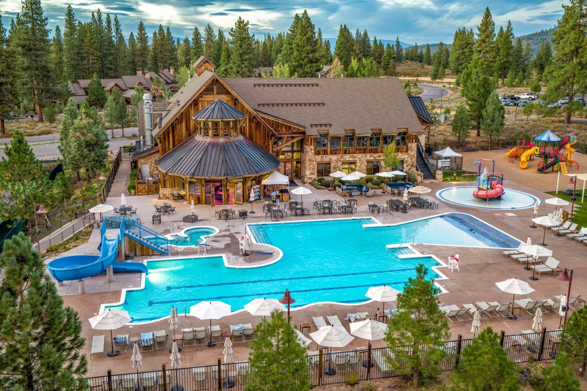 The Cottages - Golf, Pool, Play - 2-Bedroom トラッキー エクステリア 写真
